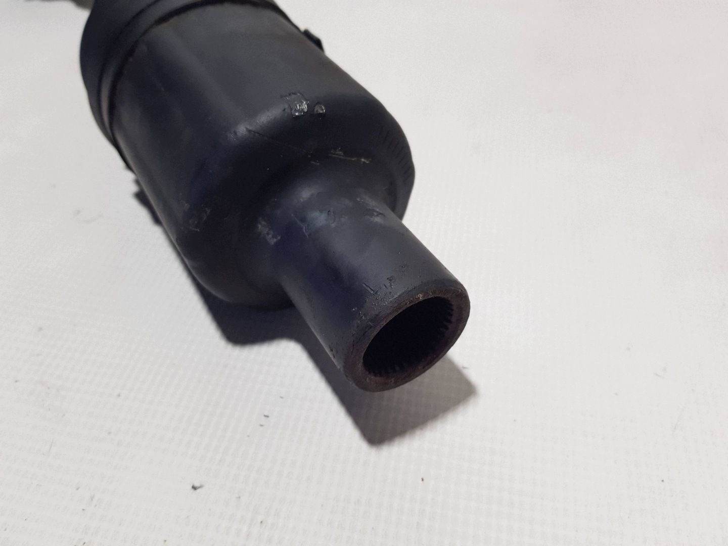 semi-axis front front side left Mercedes CLS W218 W212 2123300200