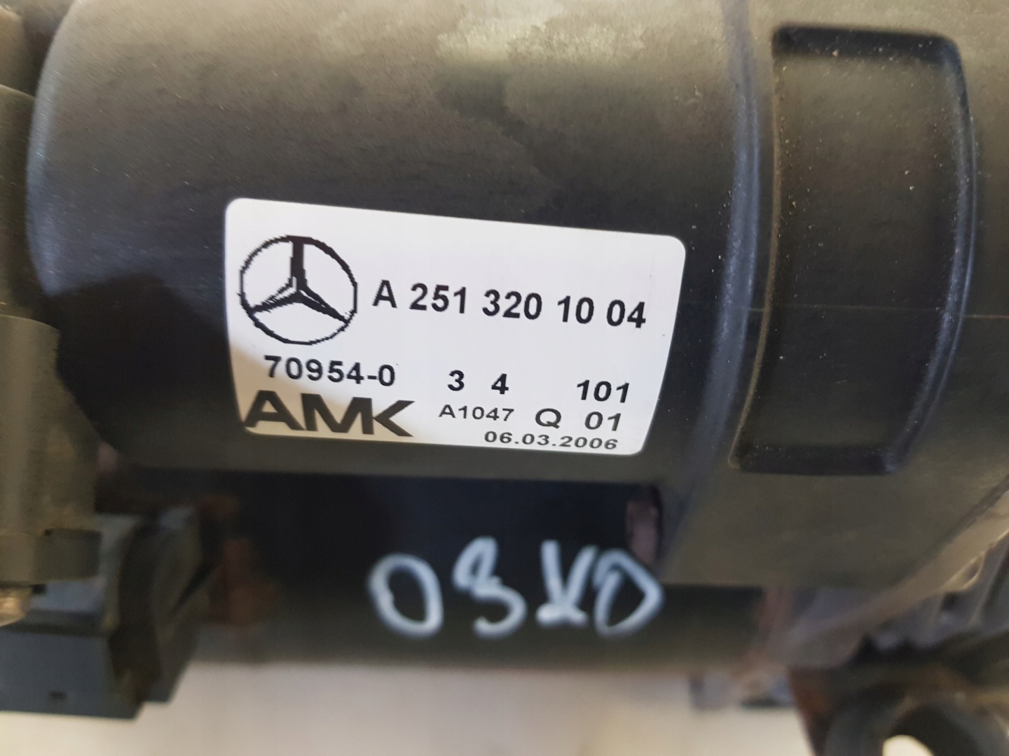 compressor; springing AIRMATIC MERCEDES W251 2513201004