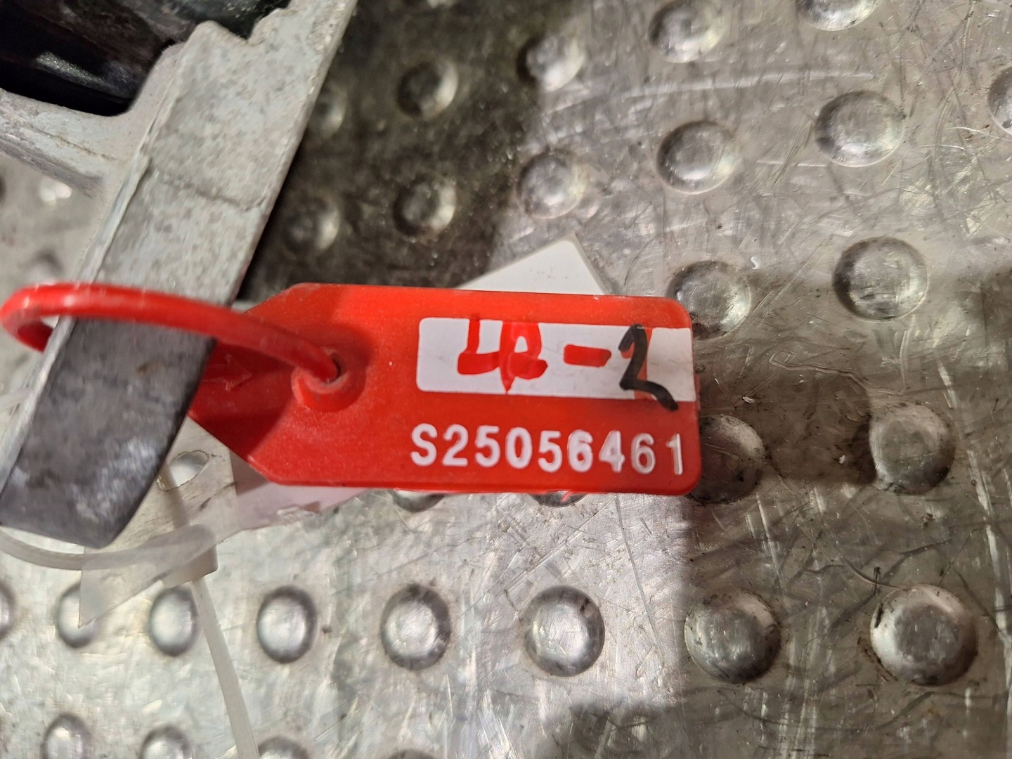 holder engine mount 112101360R RENAULT TRAFIC III VIVARO B 1.6 DCI 14