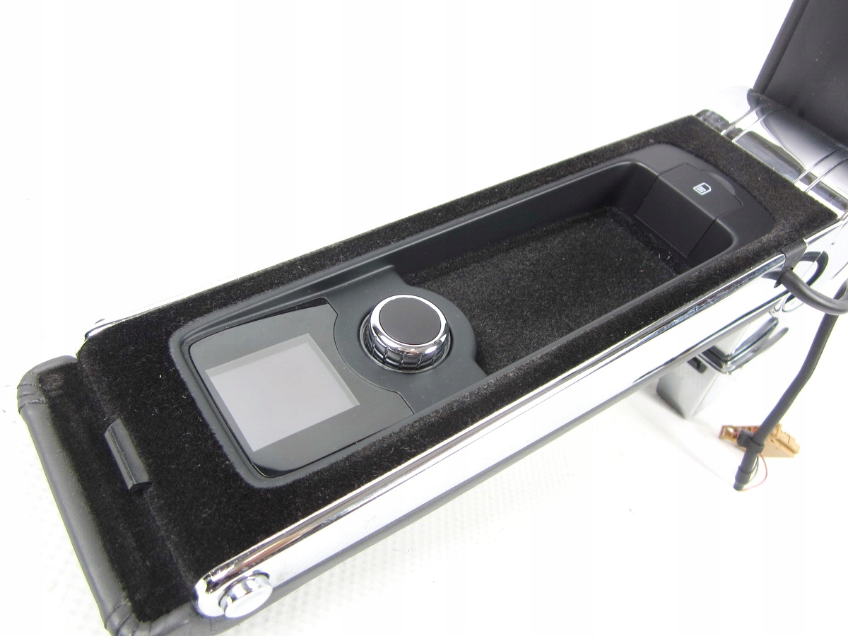 BRACCIOLO TELEFON ANTERIORE DESTRA VW PHAETON