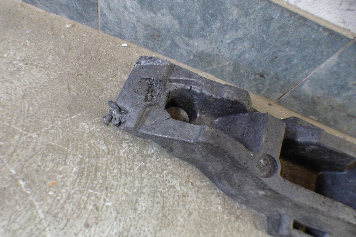 Skoda Citigo absorber Paraurti Anteriore 1ST807248A