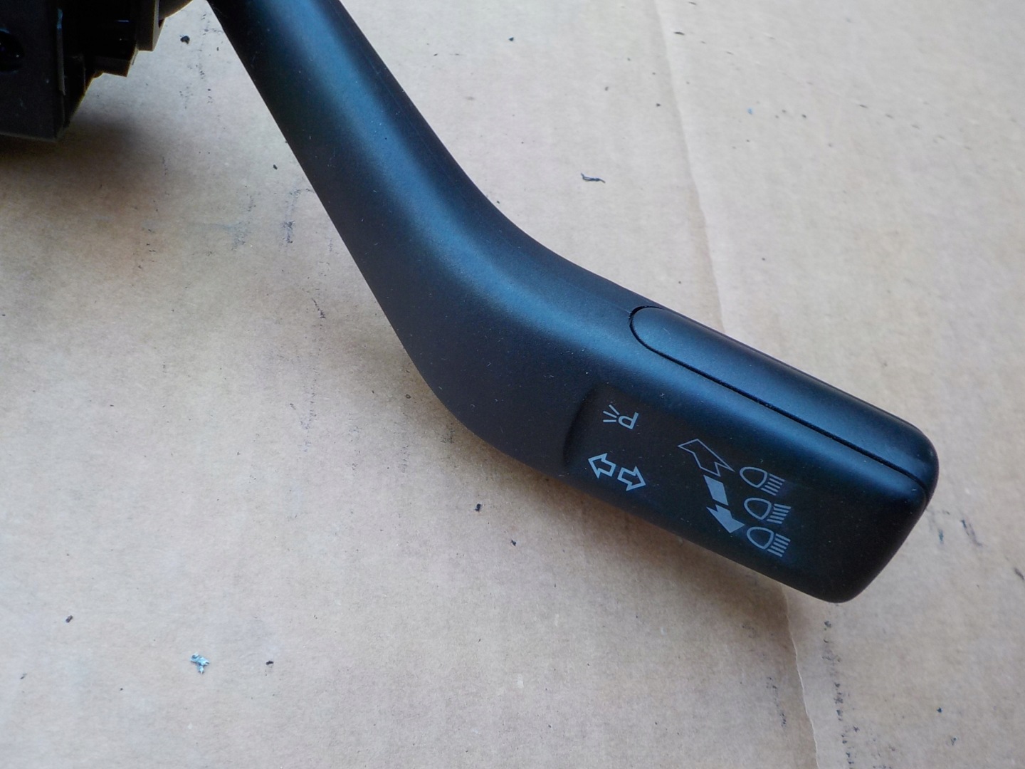 DEVIO LUCI TERGICRISTALLO TERGI DEVIO LUCI DEVIO vw passat b6 3C5953513Q