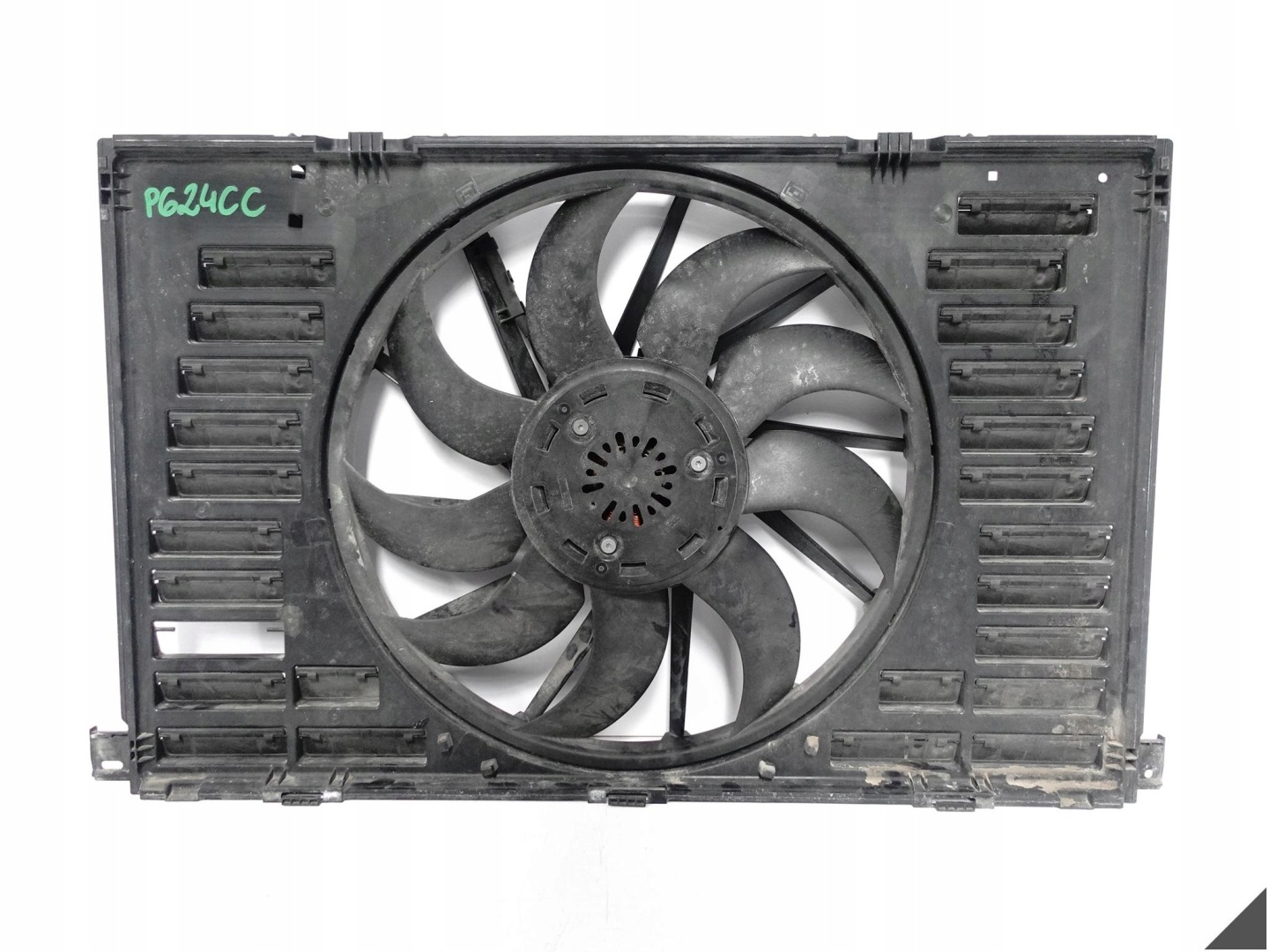 PORSCHE PANAMERA 971 BENTLEY CONTINENTAL GT 3SA ventilátor obal předek