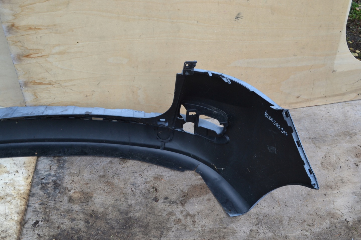 RENAULT CLIO III 06- KOMBI bumper rear part 8200582944