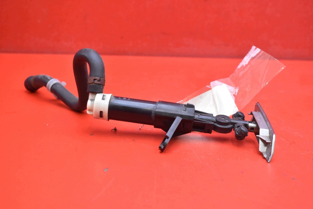 washer REFLEKTOROW left CHROM LEXUS LS 4 IV LS600H 06-09
