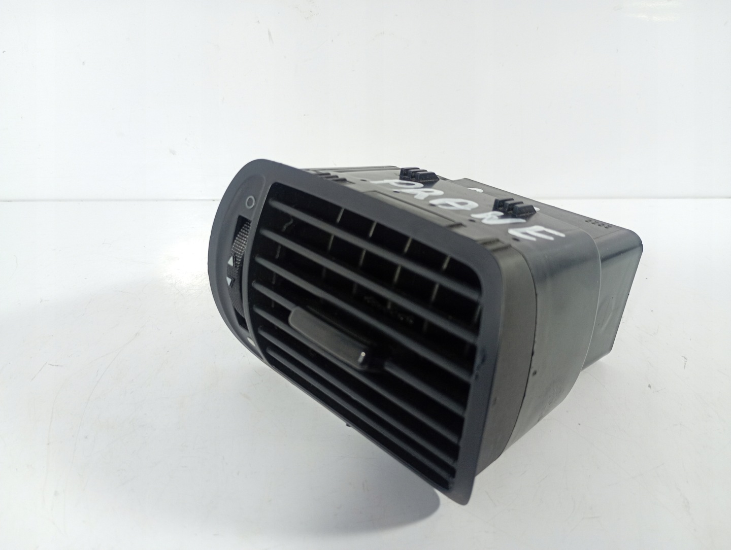 Audi A3 8L FL 96-03 grid air conditioning devices air right OE 8L0820901