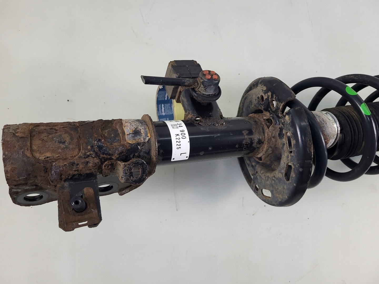 shock absorber spring left front 2.2 d MAZDA CX-5 and KE KF6934900