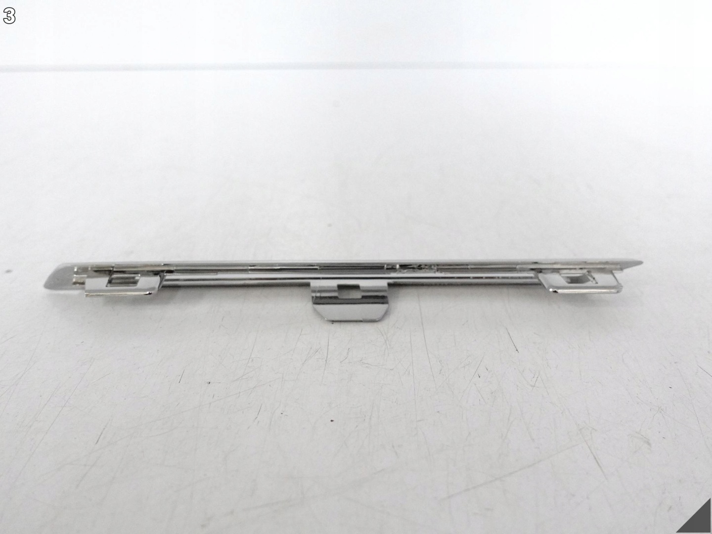 RENAULT MEGANE IV 4 16-20 moulding CHROM GRILLA grille front right