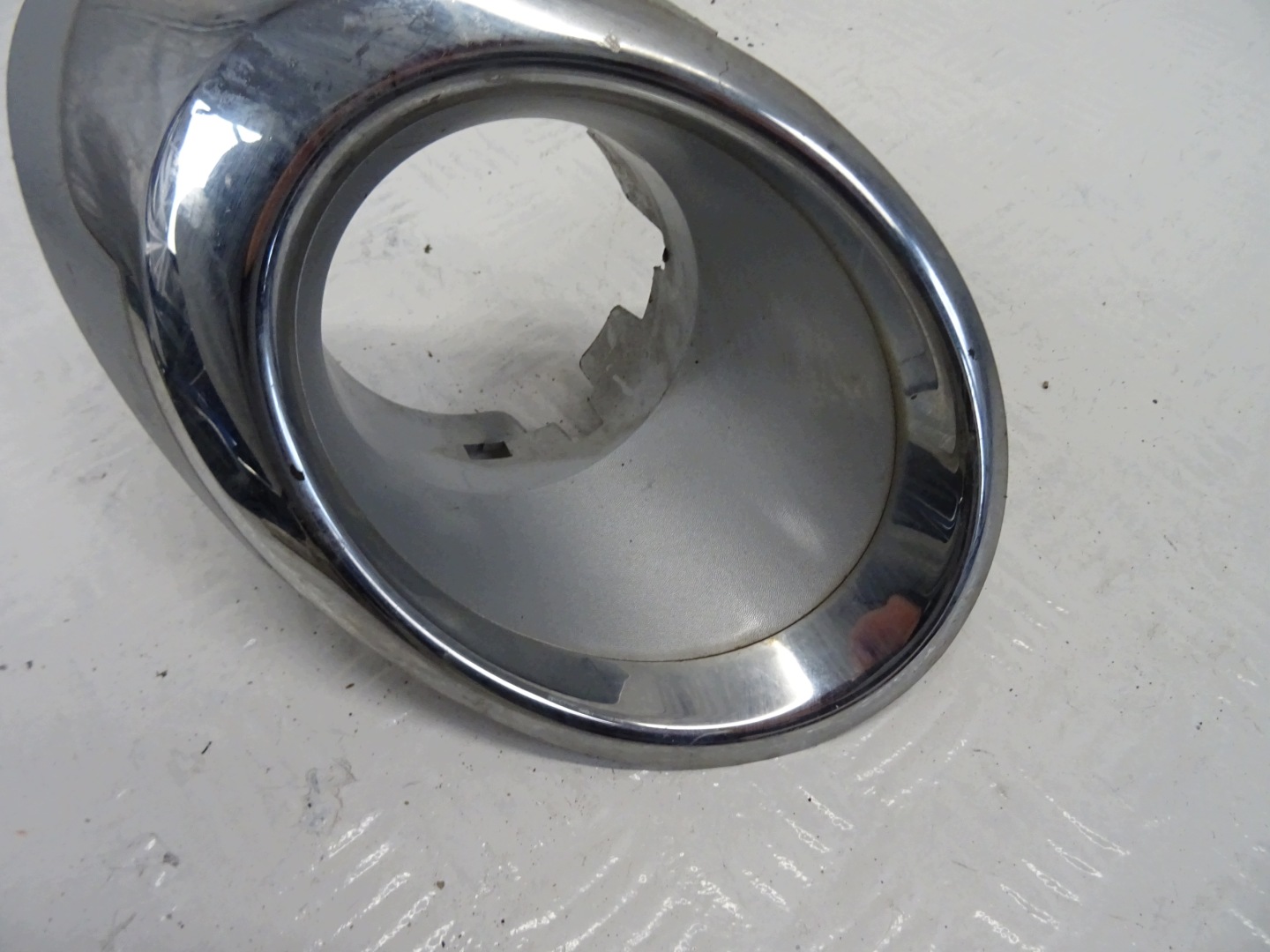 frame fog lights left front PEUGEOT PARTNER III 9677622177