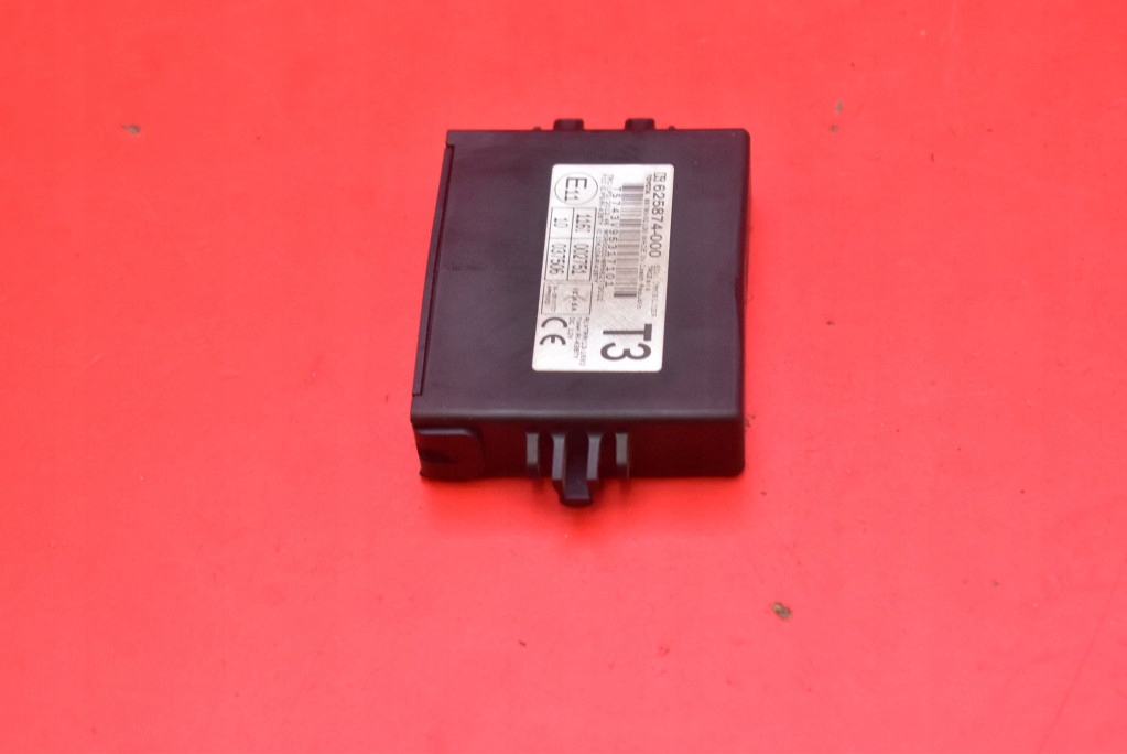control unit module IMMOBILIZERA 625874-000 TOYOTA YARIS 3 III 1.0 69 KM 17-19