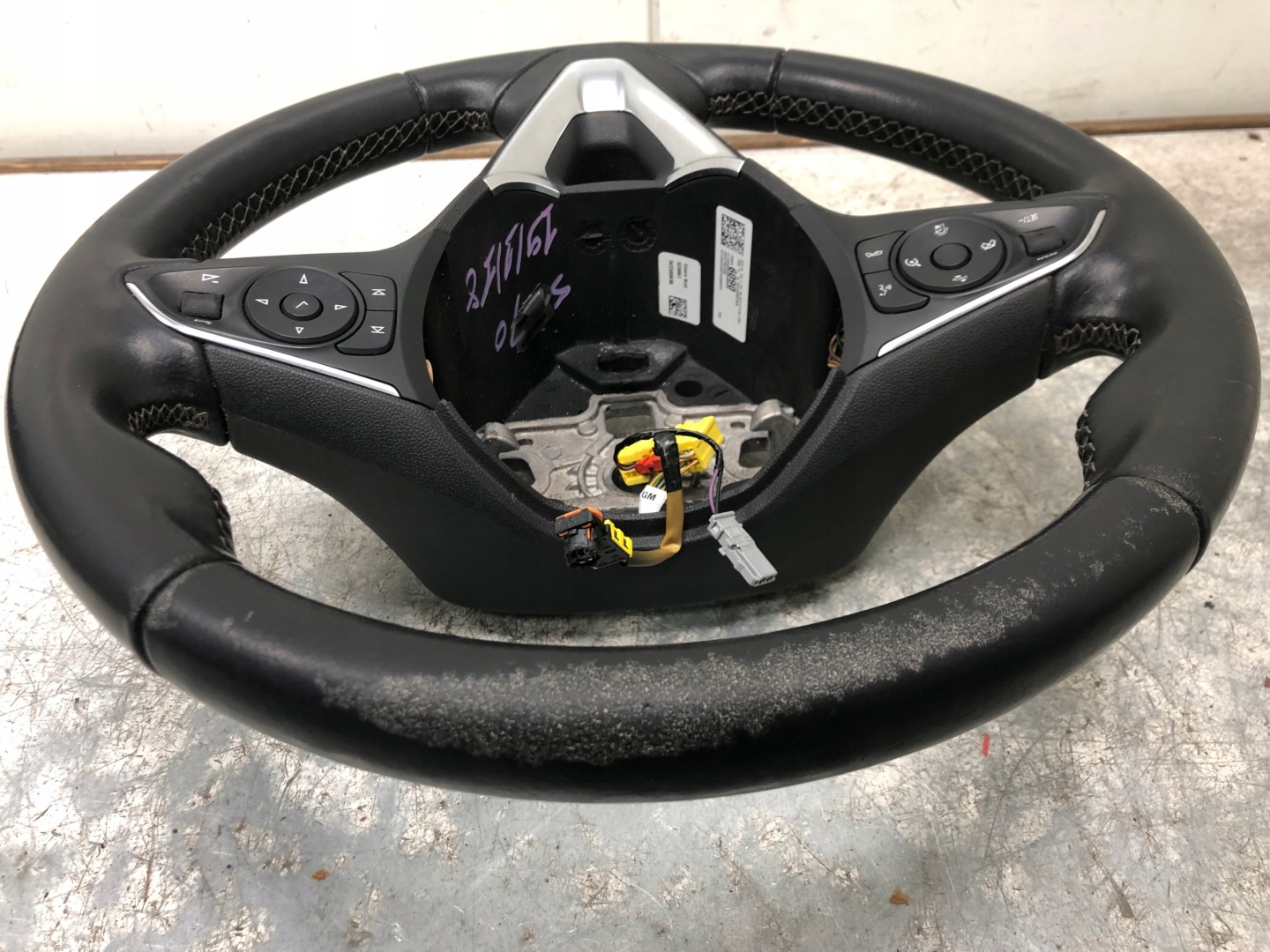 lenkrad Leder MULTIFUNKCJA OPEL INSIGNIA B 34258849A