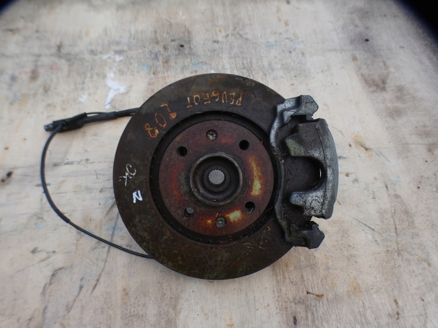 perno mozzo Mozzo FUSELLO Anteriore PEUGEOT 208 e