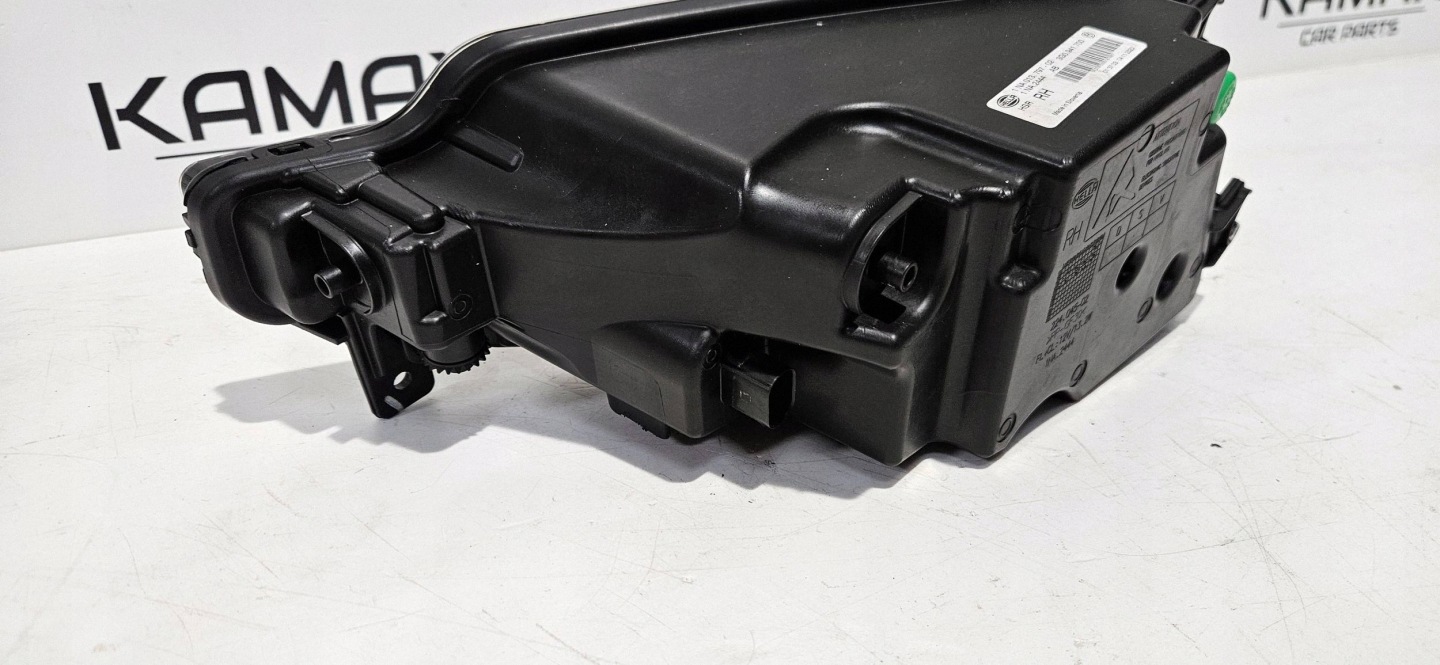 fog light right front LED VW PASSAT B8 LIFT 19- original 3G0941700