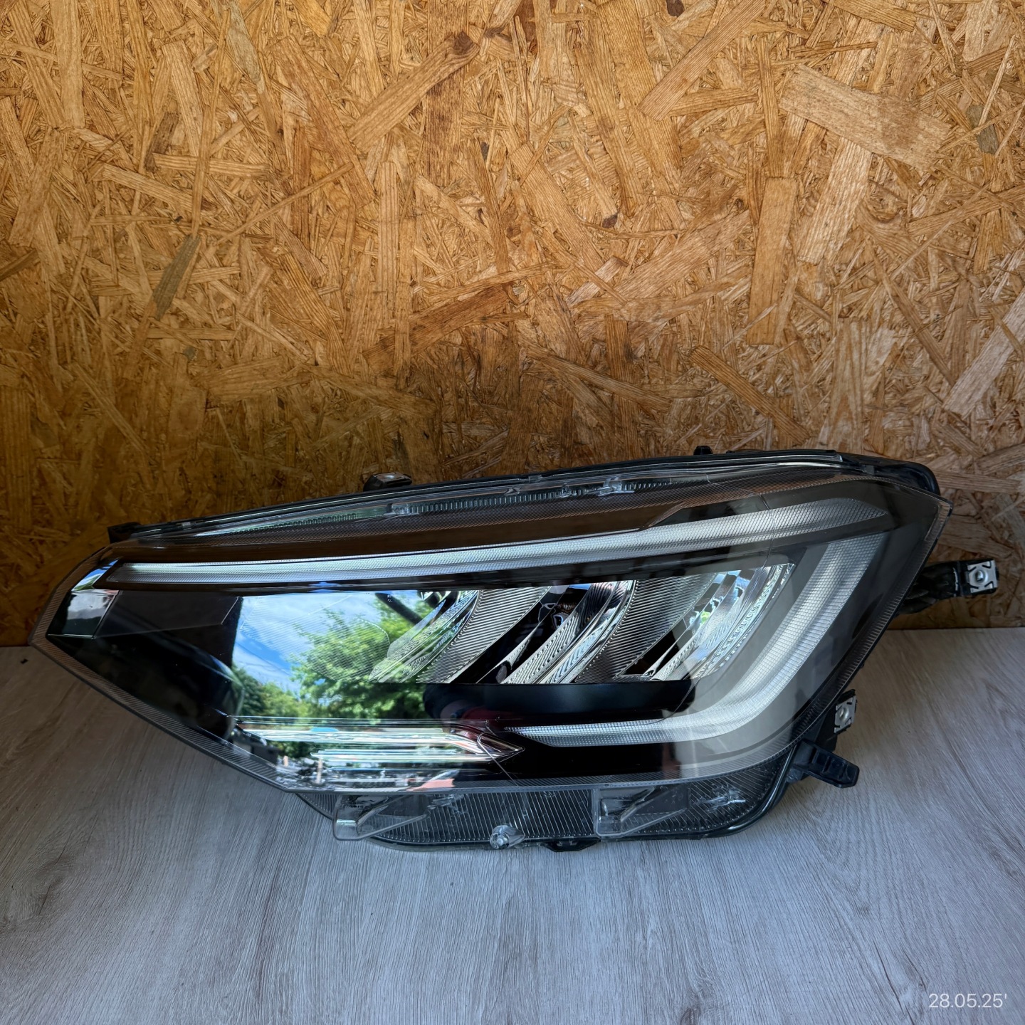 light left right lights front KOMPLET VW VOLKSWAGEN TAIGO 2G7 FULL LED
