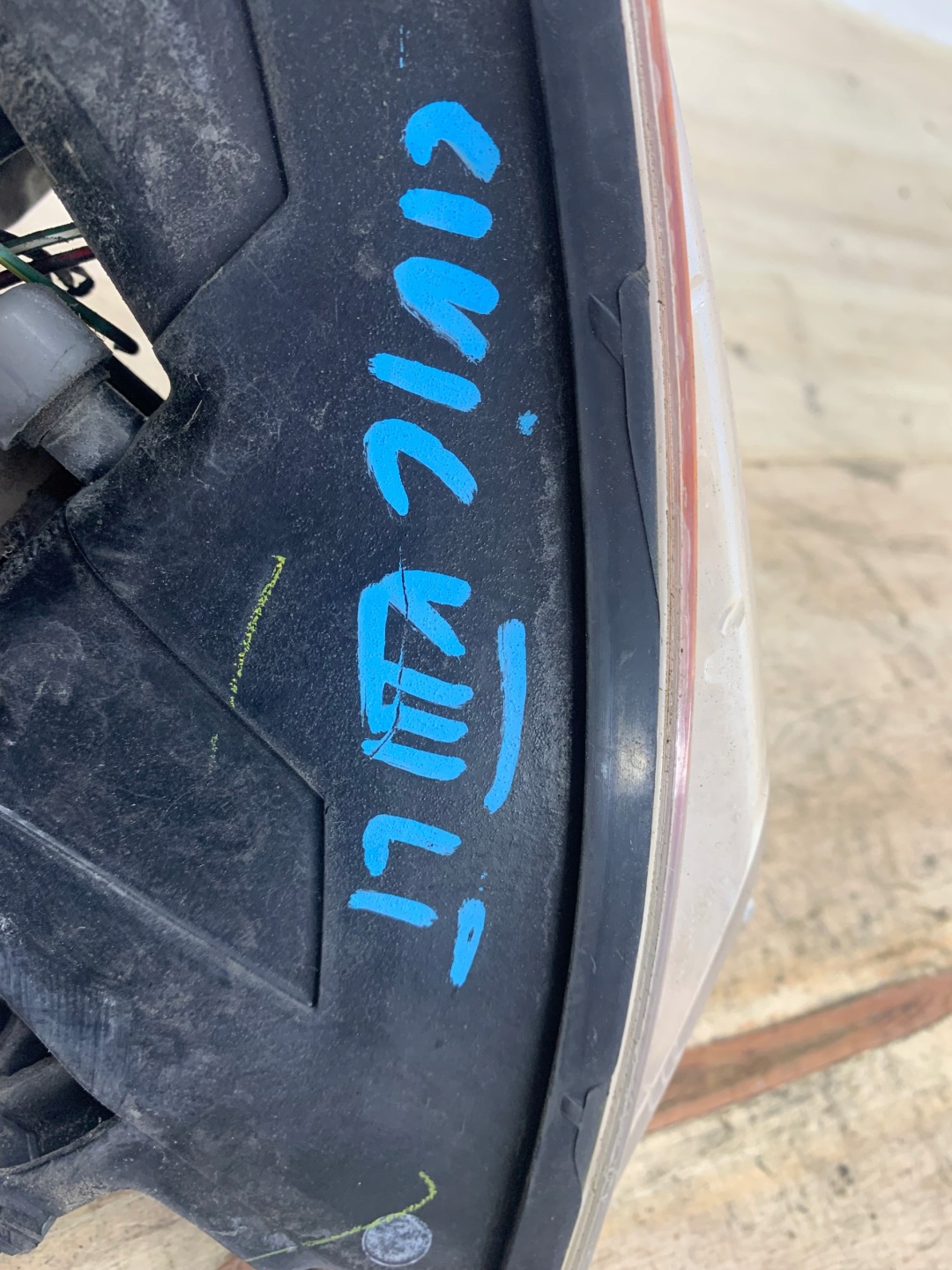 HONDA CIVIC VIII UFO light left rear part
