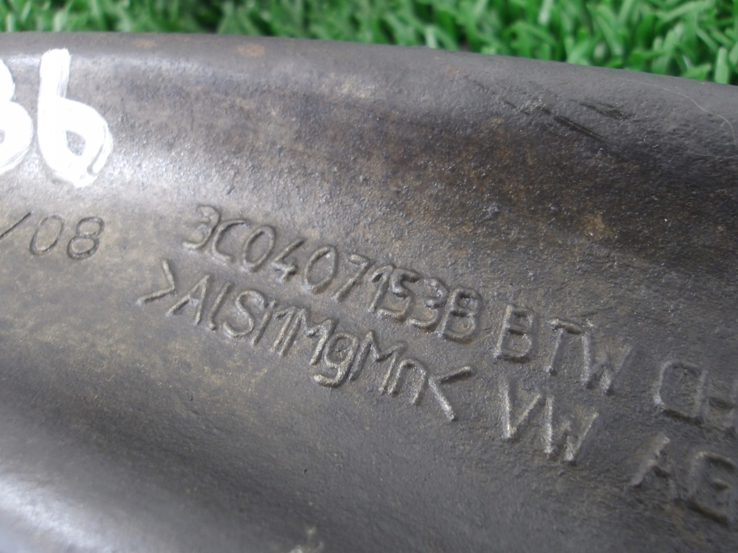 VW PASSAT B6 05-10 arm front left front 3C0407153B OE