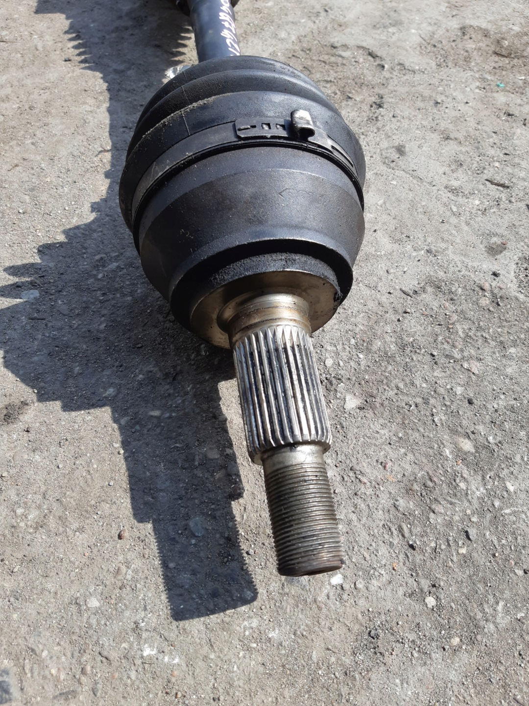AUDI Q7 4L 4.2 FSI semi-axis front right left 7L0407271FX