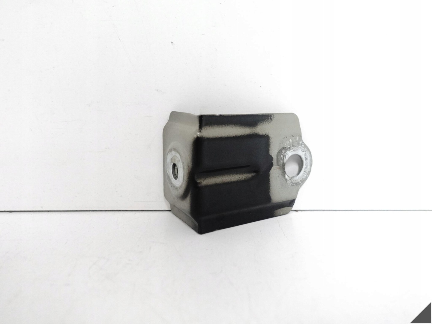VW TIGUAN CT1 III 571 24- Support Support plaque Support W Aile Avant ORG Y9T