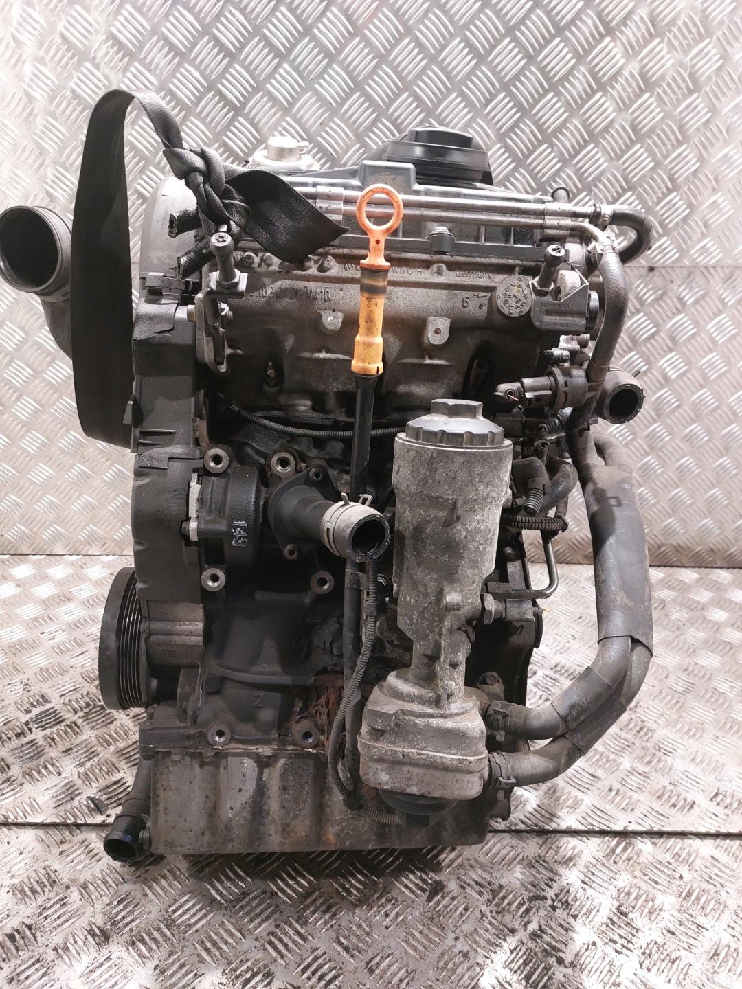 engine pillar VW POLO IV 1.4TDI AMF