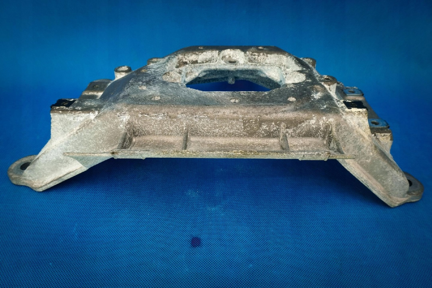 Supporto cambio ingranaggi Audi A4 A5 A6 8K0399263BH
