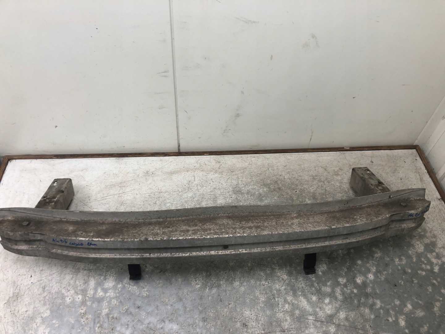 Stoßstangenträger heck AUDI A4 B6 CABRIO 8E0807331B 8E0807332B