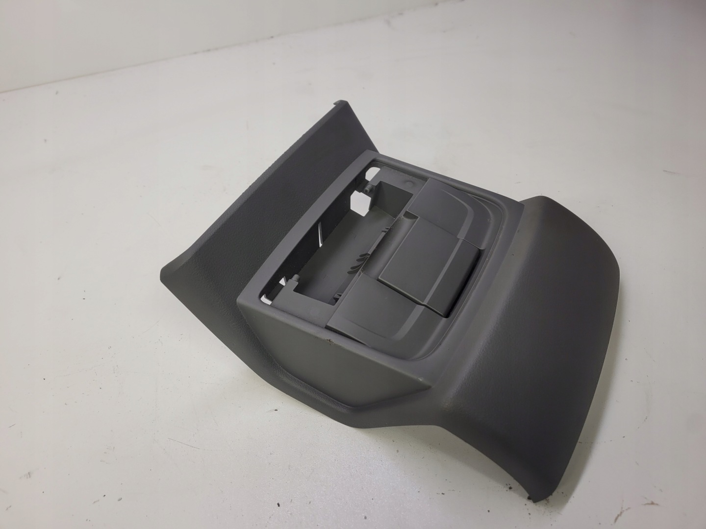 TUNEL MITTE AUDI Q5 8R 8R0863242 GRAU !!!