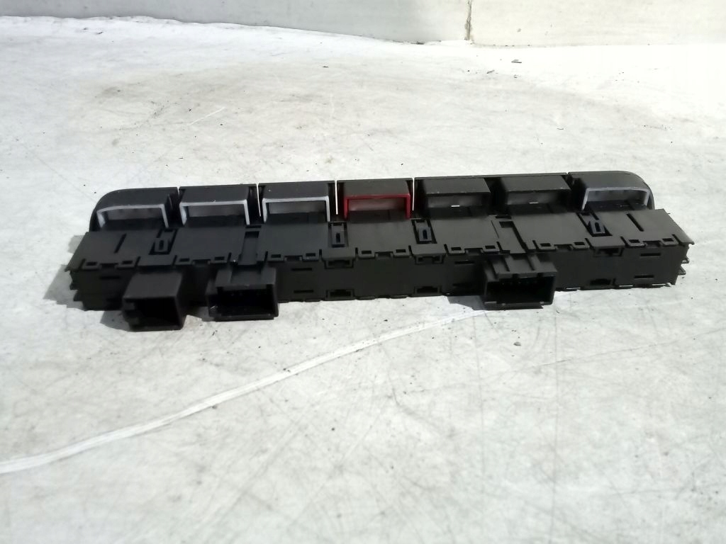 Skoda Fabia 3 III control panel przyciski 6V0927132C