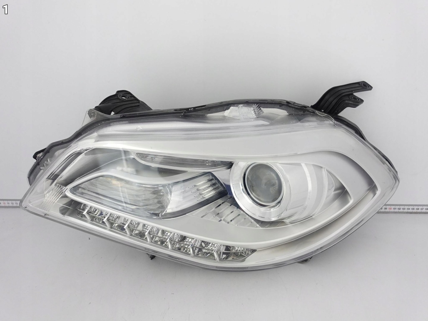 SUZUKI SX4 S-CROSS 13-16 light XENON + LED left front EUROPA
