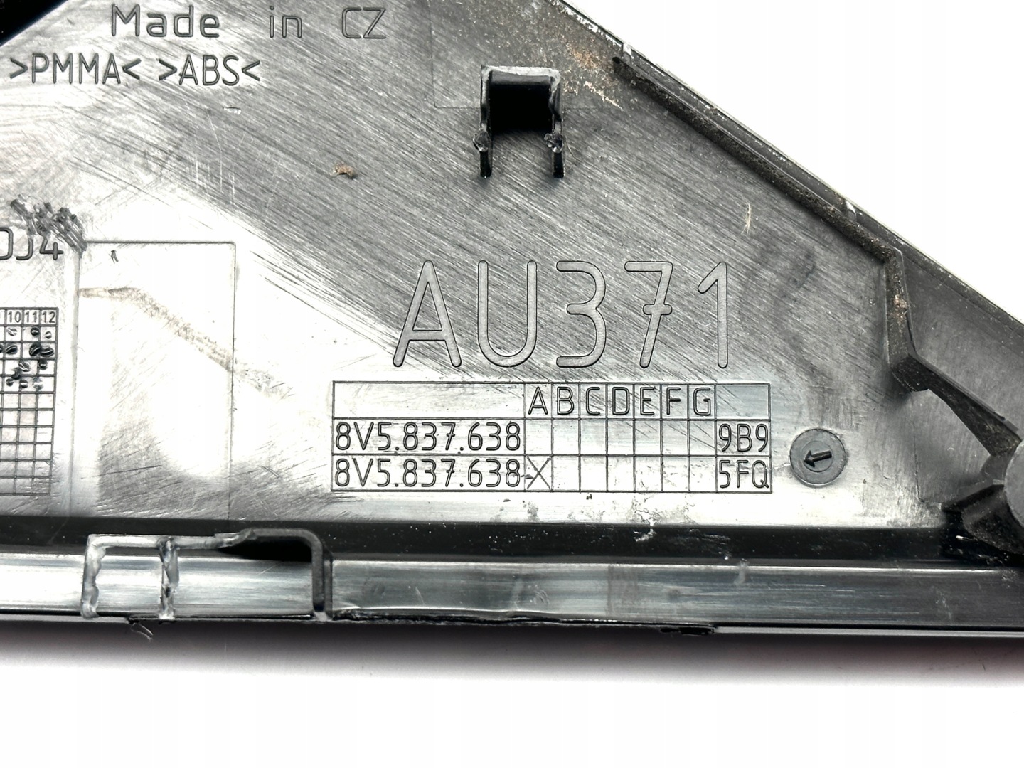 AUDI A3 S3 8V LIFT sedan TROJKAT cap door right front