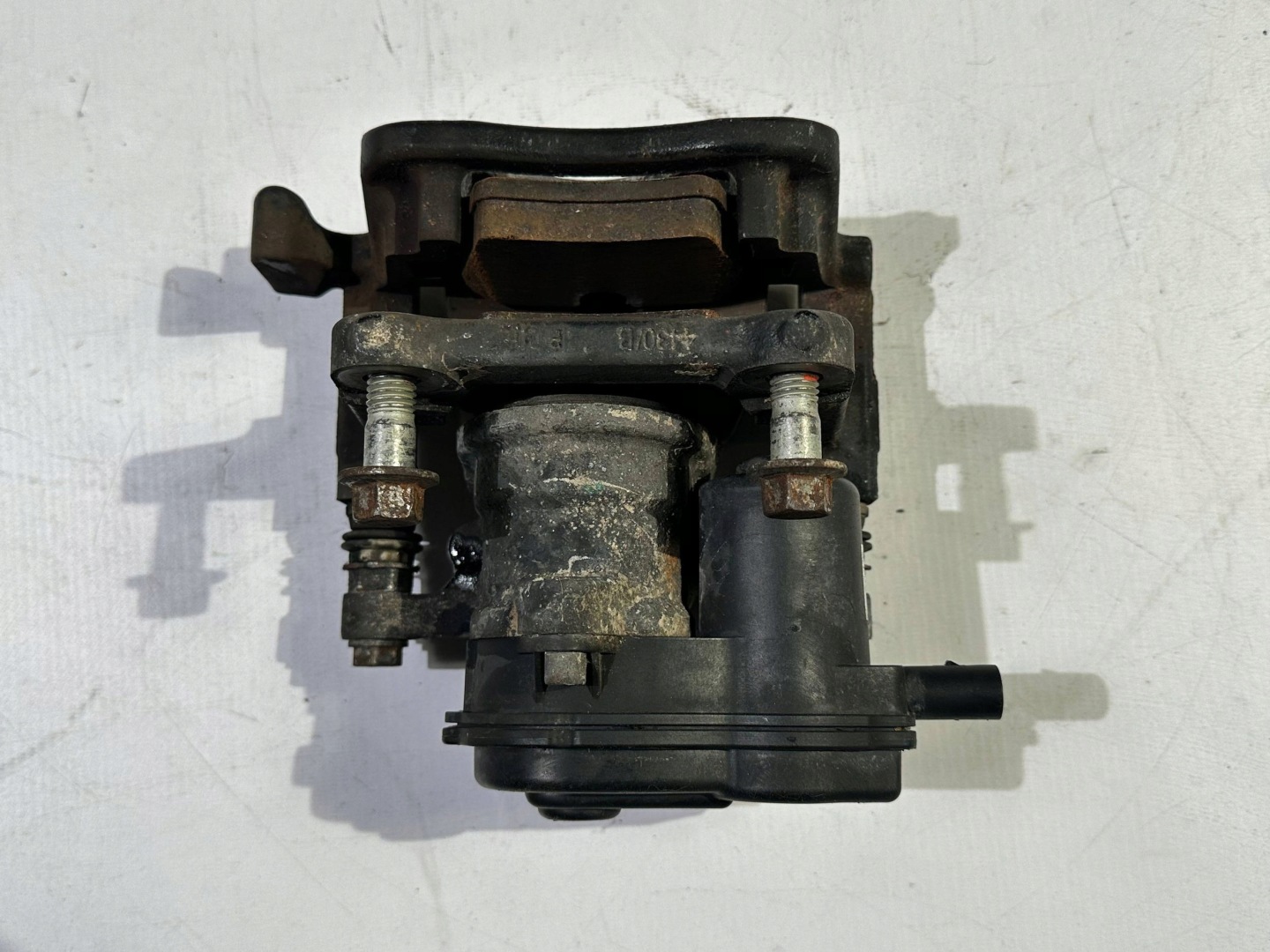 caliper brake rear part rear left Jaguar F-Type 3.0 x152 2013+