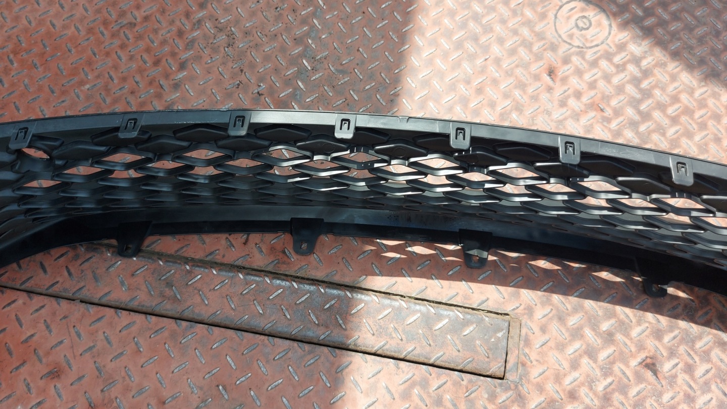 grid accessories cap of a bumper front front TOYOTA CHR C-HR 16