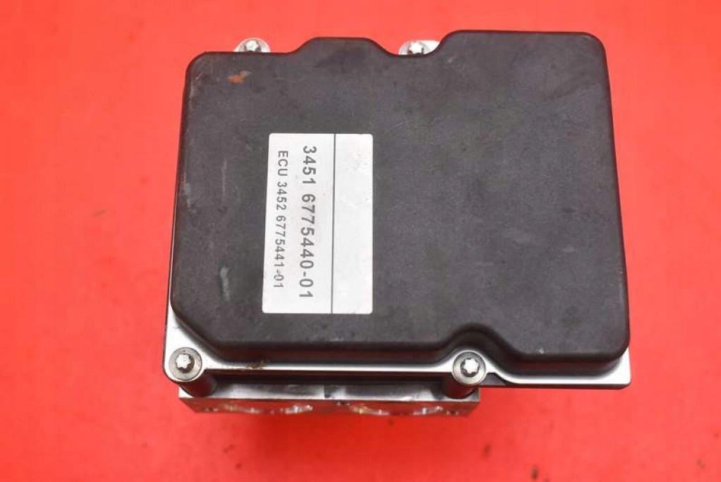 Pompa ABS 6768550 BMW E90 E91 2.5xi 218 KM 04-10