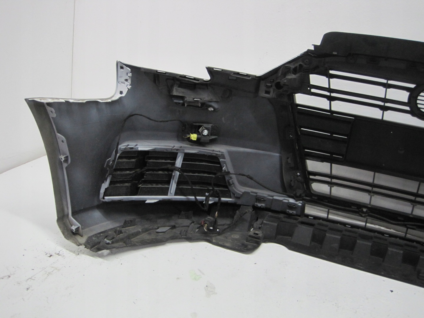bumper Audi A3 8V0 XENON LIFT front front