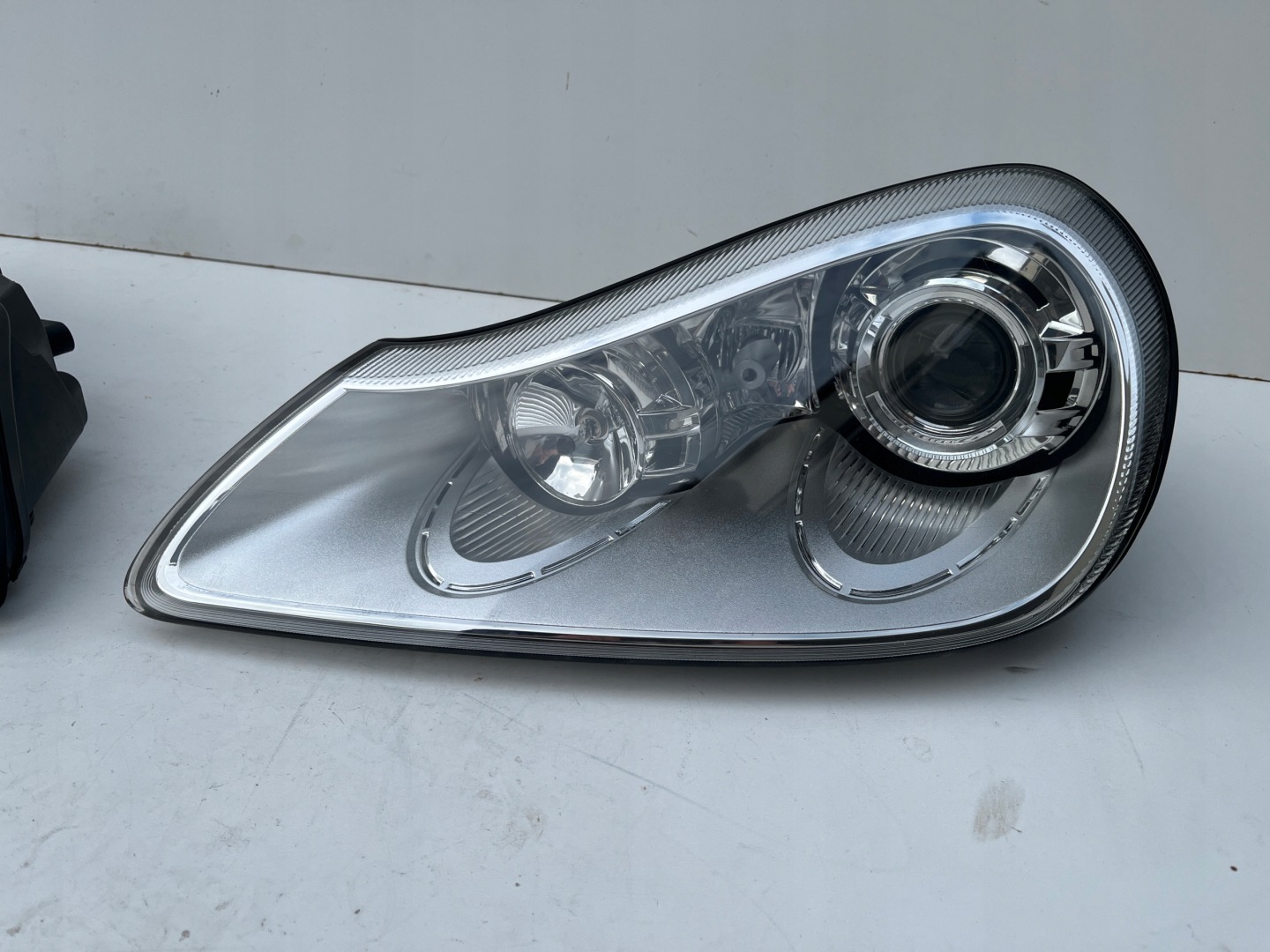 light left Reflektor left front Porsche CAYENNE 7L Lift Xenon 07-10r.