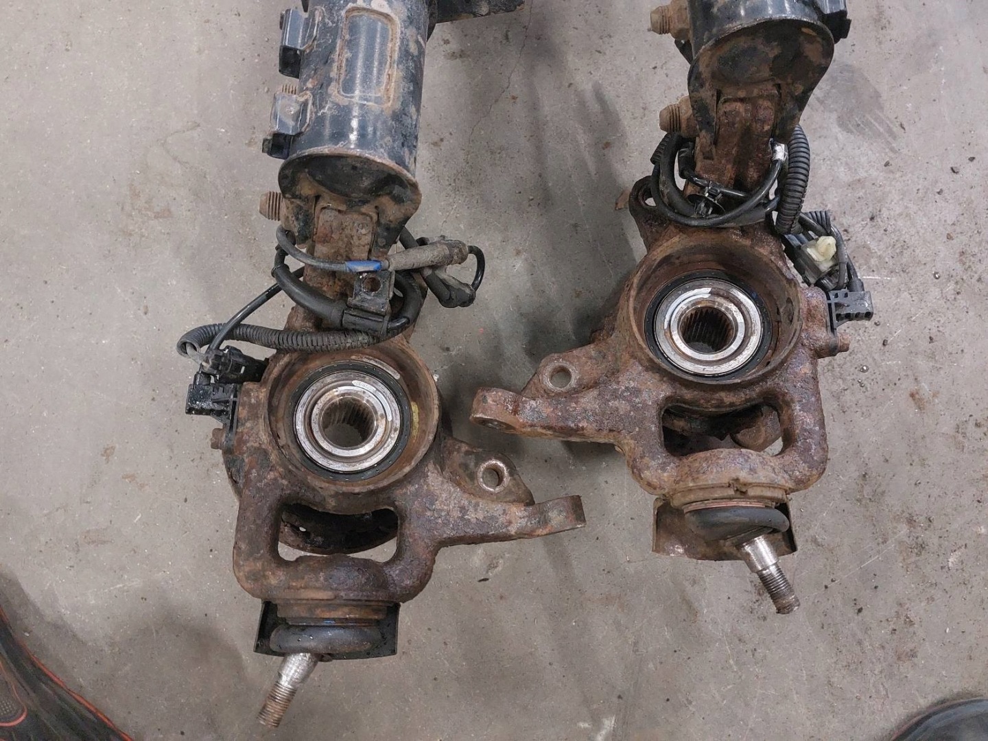 shock absorber spring swing left front + right front HYUNDAI I30 and