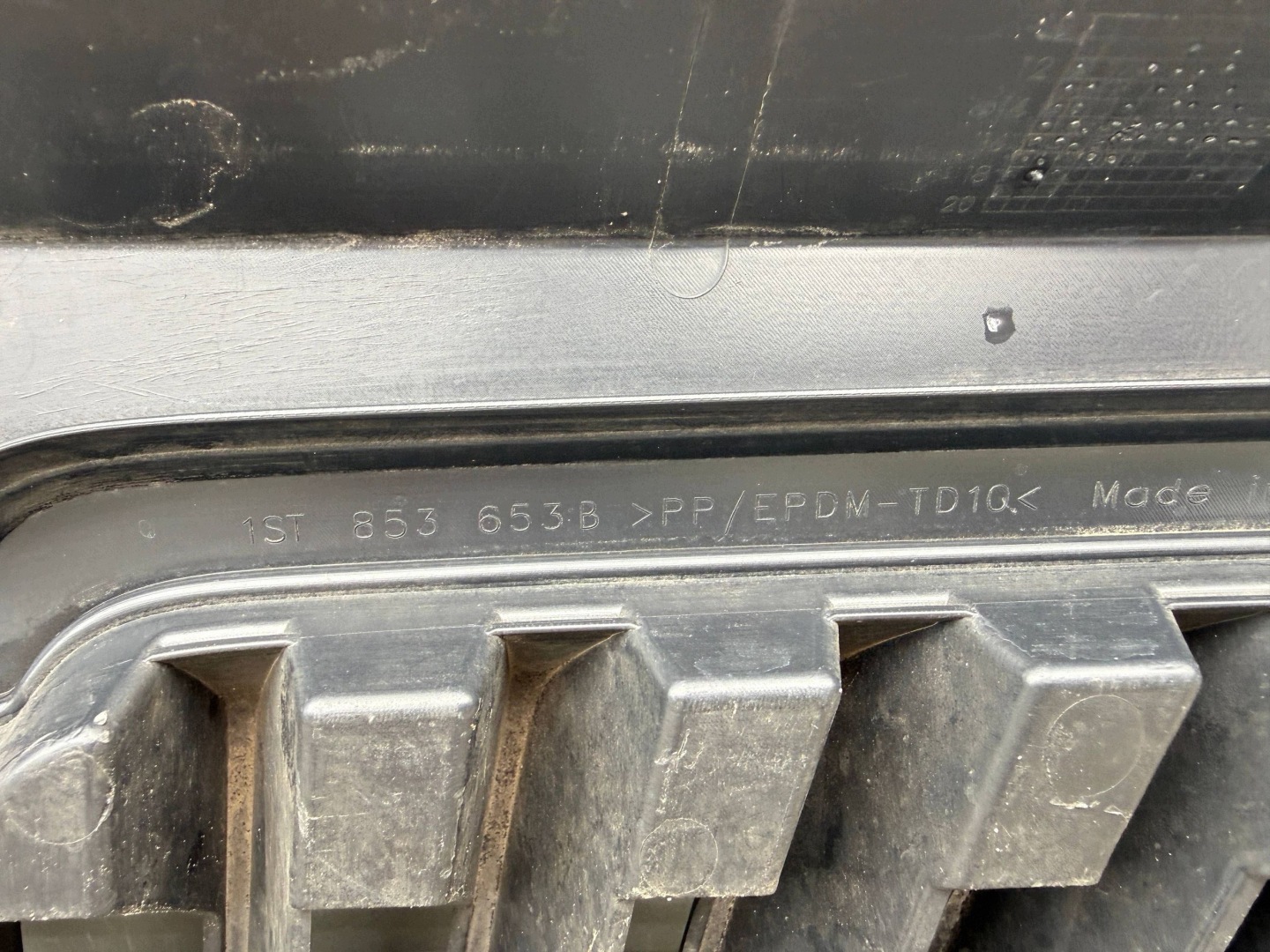 Skoda Citigo 12- maska předek