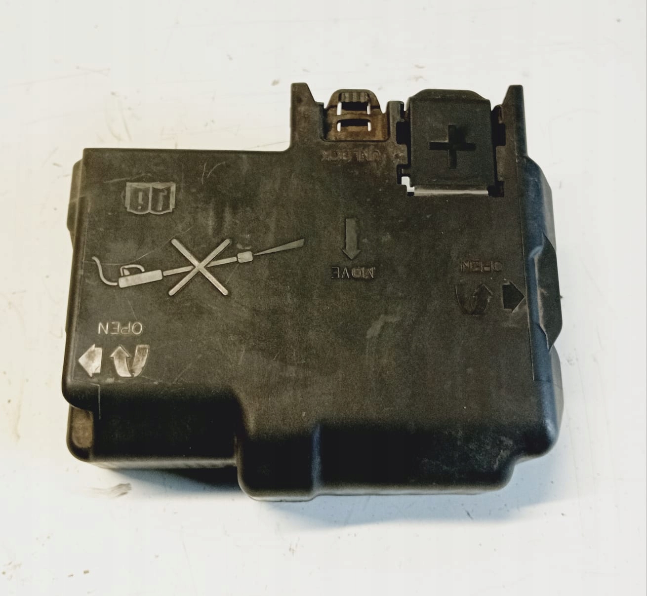 Module fusibles pour batterie OPEL