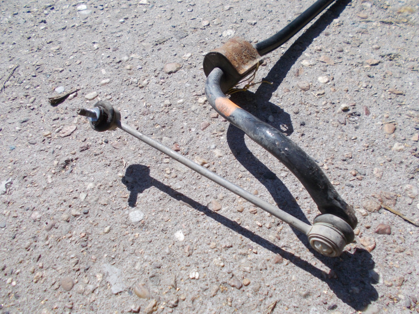 BMW X3 E83 3.0D 08R stabilisator hinterachse vorne