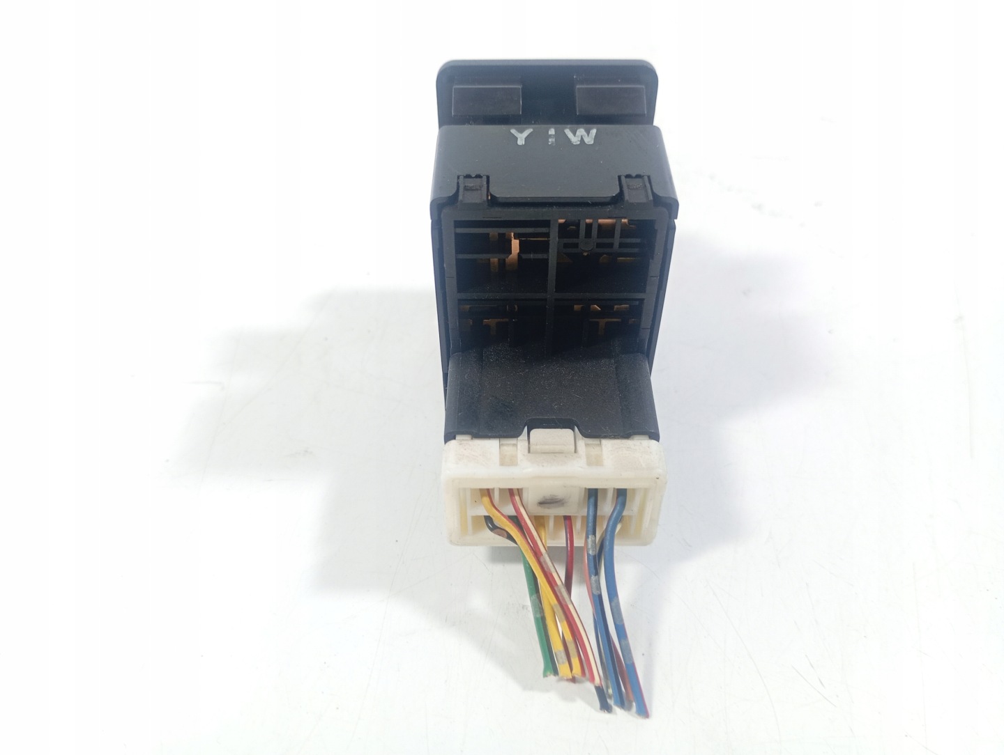 Nissan X-Trail T30 01-05 switch switch regulation LUSTERKAMI