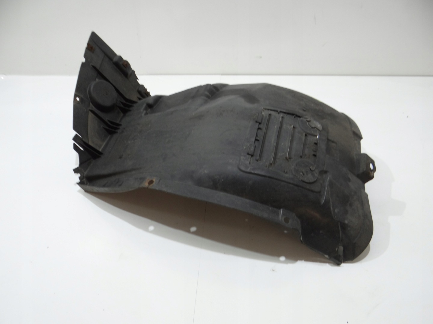 mudguard left front BMW E90 LCI M PAKIET 7903909 (17245654)