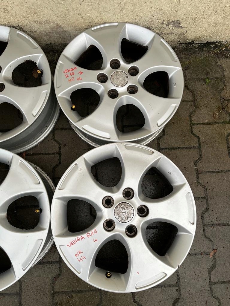 IX20 VENGA ORYGINALNE discs aluminium R16 5X114,3