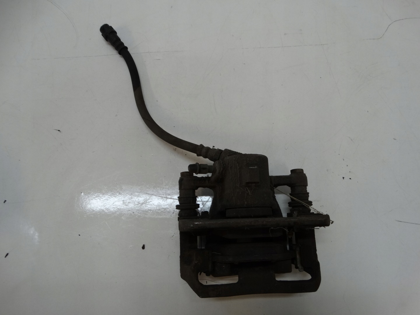 caliper brake left rear part MERCEDES W169 A180 CDI