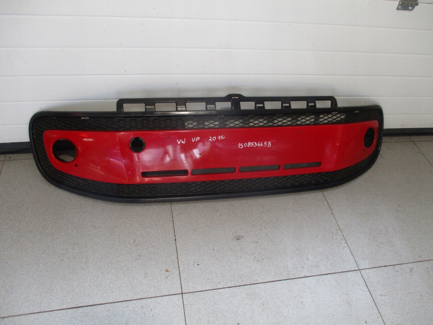 maska mřížka nárazníku předek přední VW UP 1S0853665B