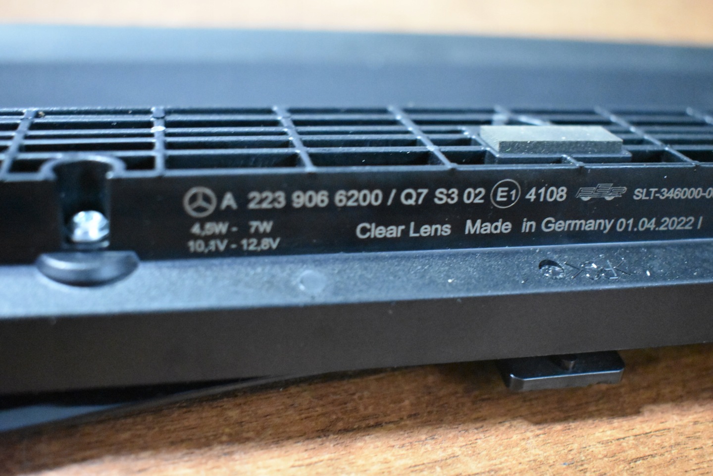 IDEALNE TRZECIE light STOP MERCEDES W223 1
