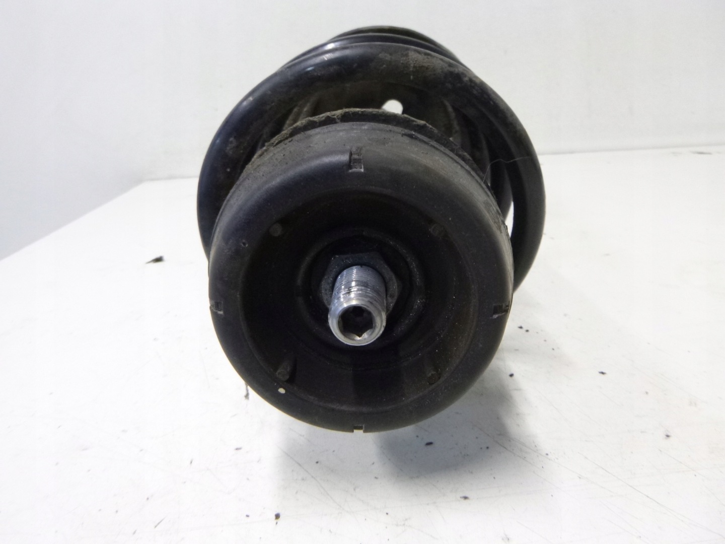 shock absorber front Volkswagen Golf IV 1.6 01r.