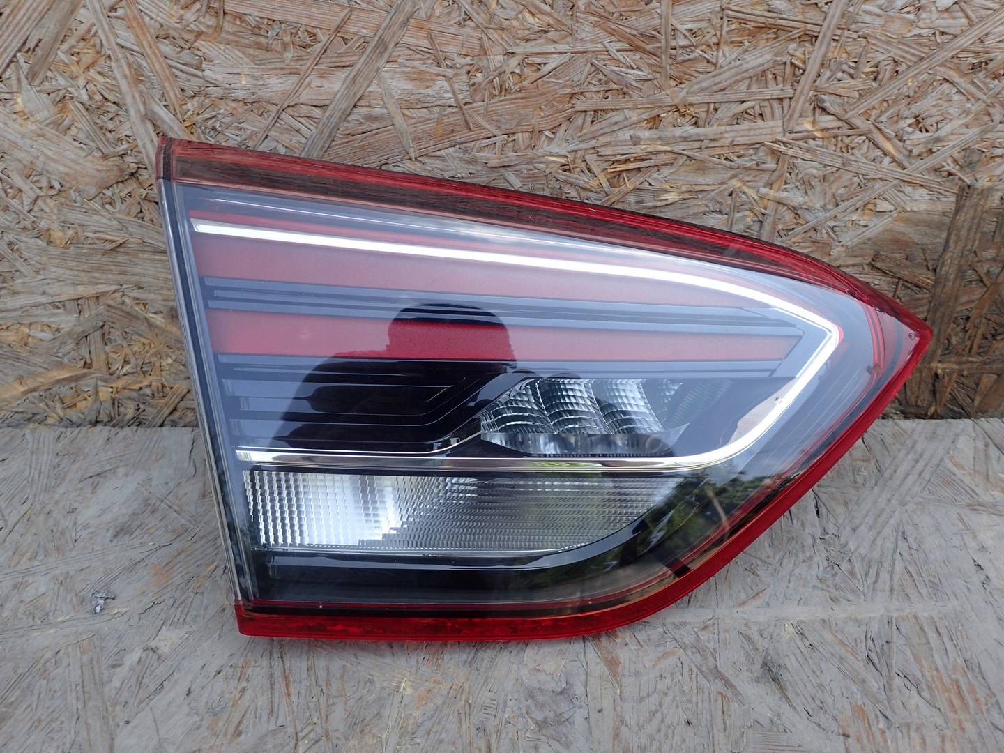 light left rear left rear part OPEL CROSSLAND P17 2017
