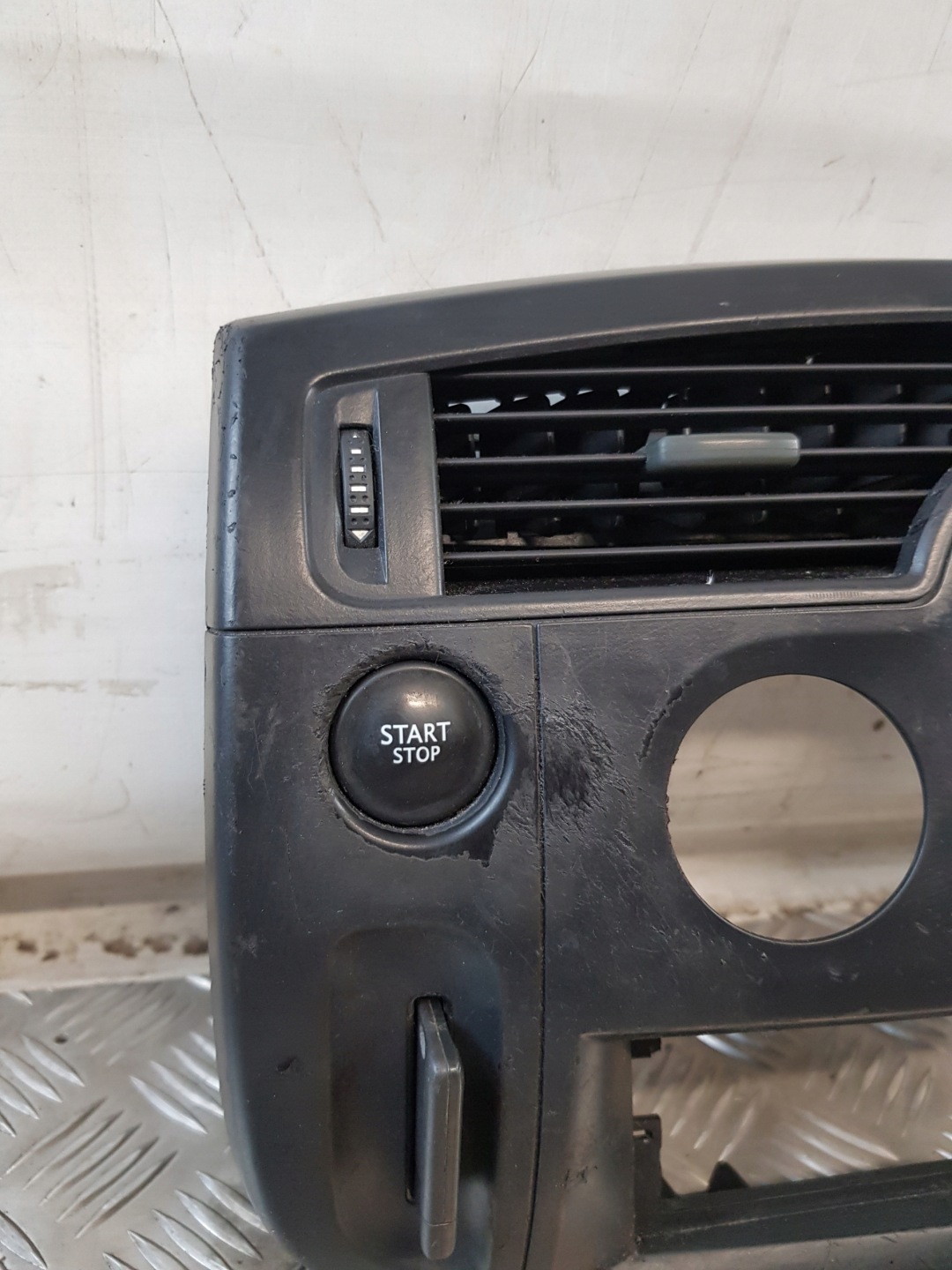 grid air conditioning devices central + card reader S118539002B SCENIC II 1.5DCI EU