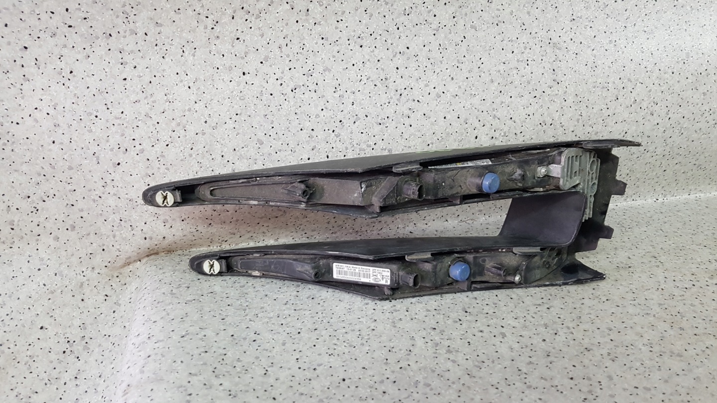 PORSCHE MACAN TURBO 95B RECHTS LED DRL NEBELSCHEINWERFER 9990