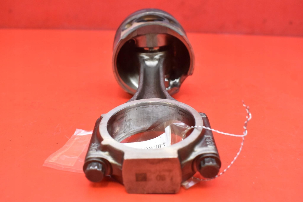 Piston Bielle AUDI A3 8P 2.0 TDI 140 KM LIFT 04-08