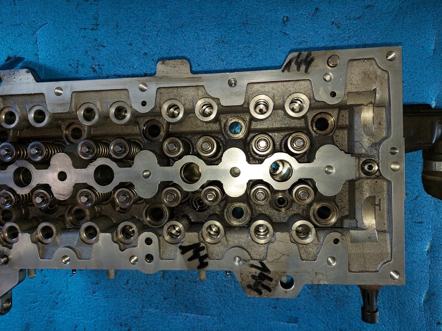 glava GRANDE PUNTO 1.3 MULTIJET 199B4000